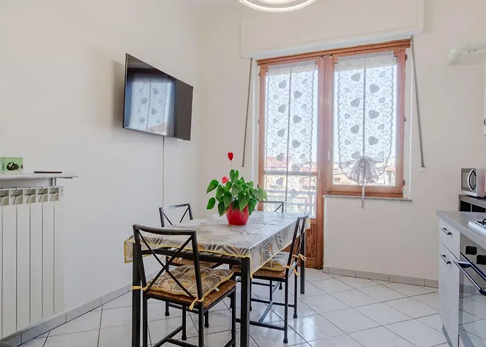 Apartment Bilocale Di Charme In Centro Turin